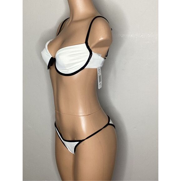 New. L*SPACE bitsy bikini. XL-top/M-bottom. Retails $211 - Picture 5 of 10